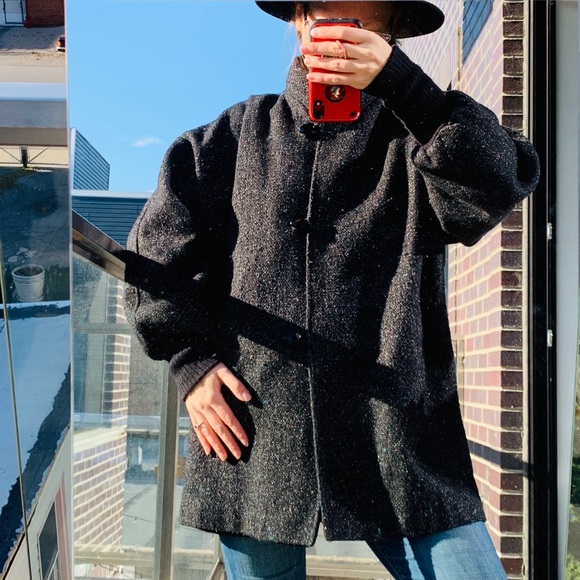 New York Girl Vintage Wool Coat Puff sleeves cuffs - Picture 6 of 8